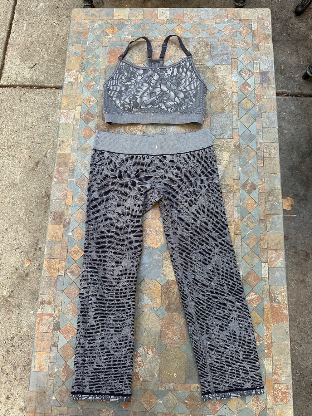Fabletics Gray Floral Active Leggings with Matching Crop Top